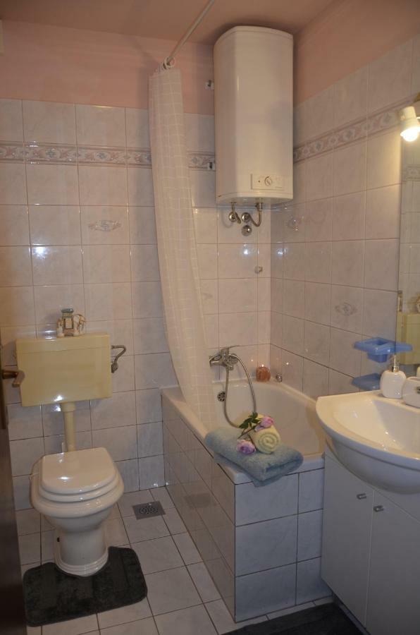 Apartman Una Lejlighed Crikvenica Eksteriør billede