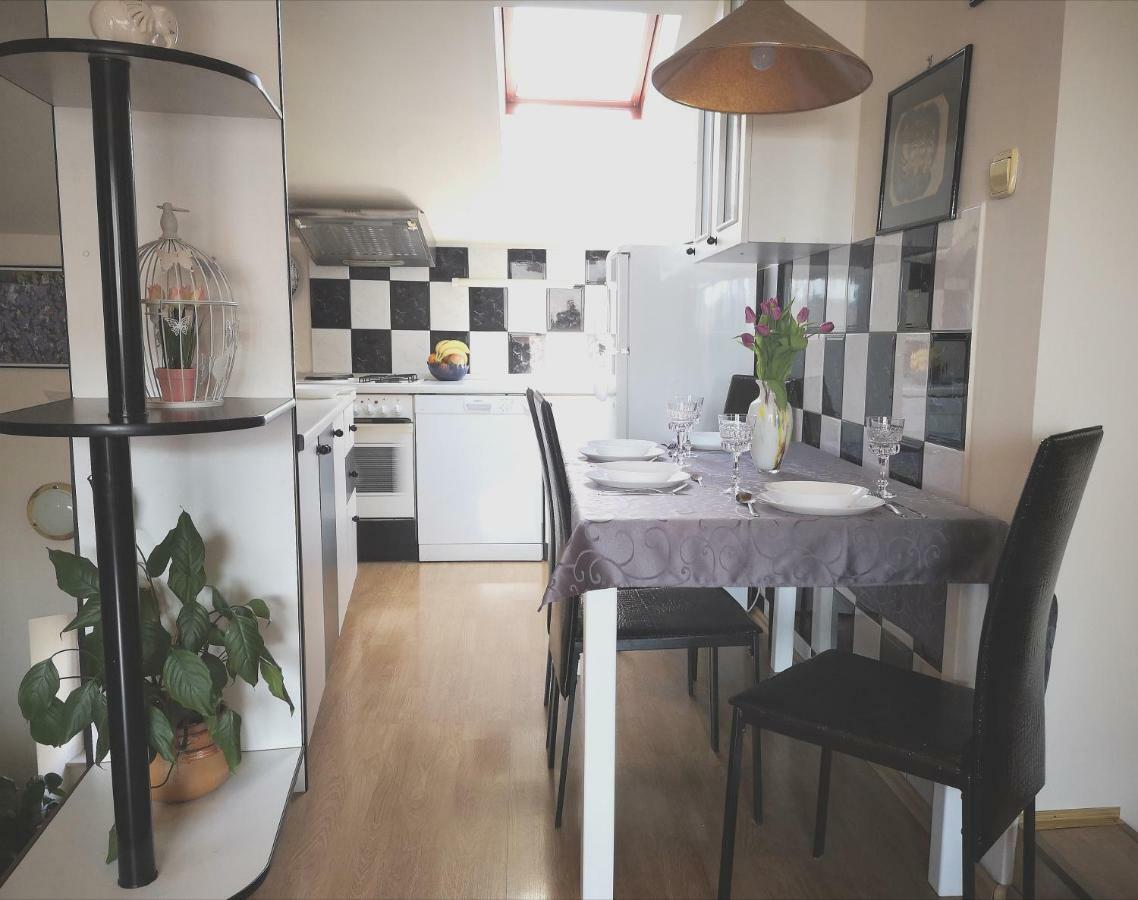 Apartman Una Lejlighed Crikvenica Eksteriør billede
